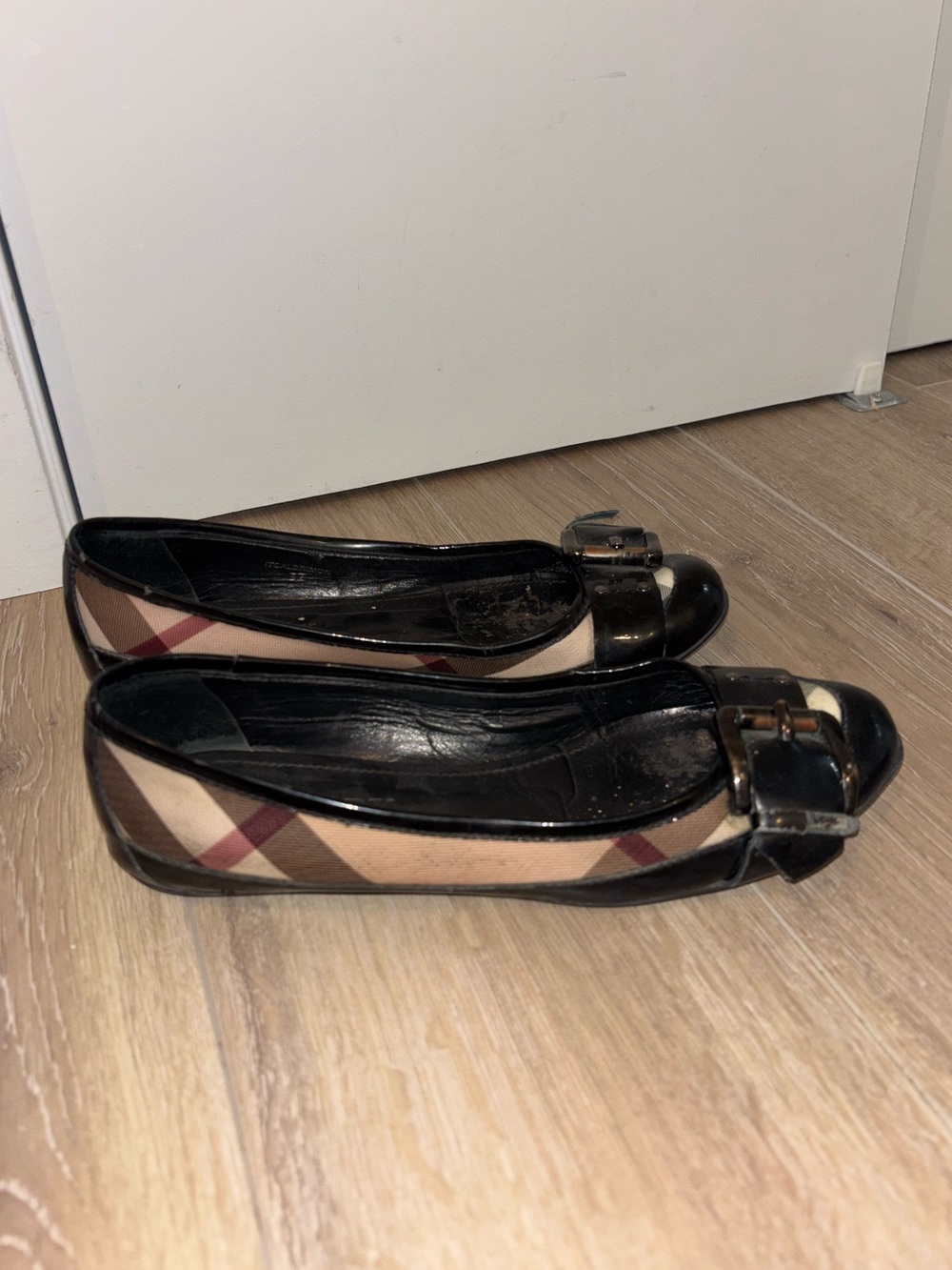 Burberry Black Patent & Beige Plaid Ballet Flats